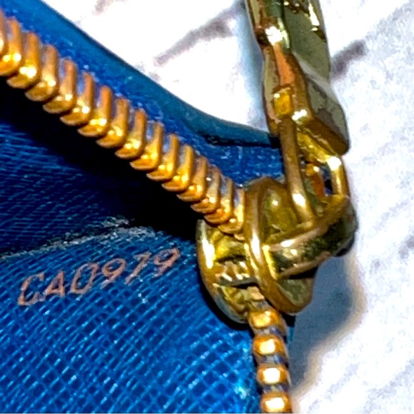 LOUIS VUITTON - Pochette Cles Epi Coin Purse CA0979 Blue Leather - Picture 11 of 12